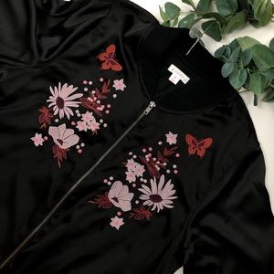 Xhilaration Embroidered Floral Black Bomber Jacket